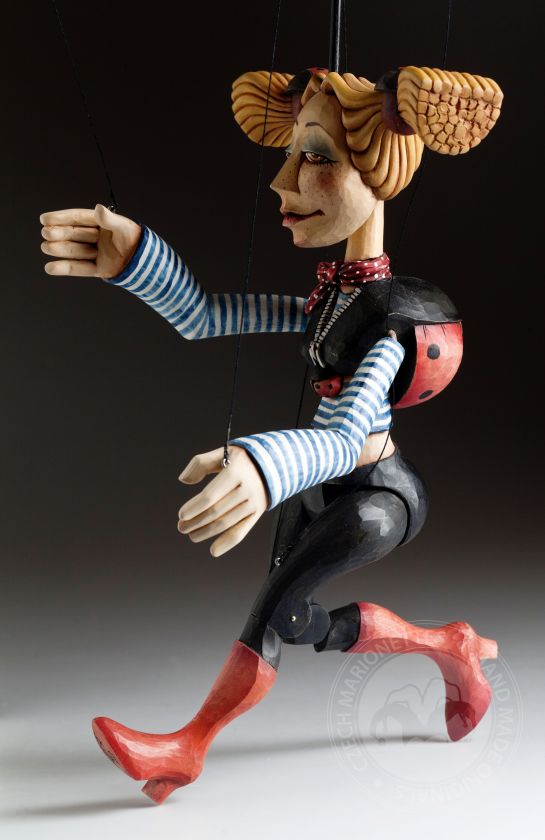 Marionnette en bois sculpté à la main Ladybug, Zoo Sapiens collection