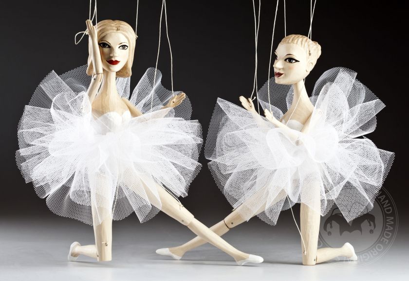Ballerine marionnette en bois sculpté à la main - Tiny Dancer