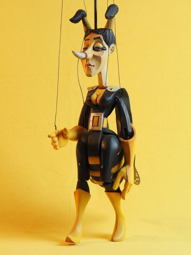 Bee Wooden Handcarved