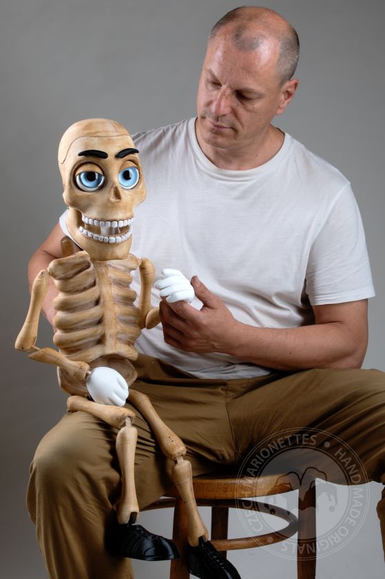 Donnie - The ultimate ventriloquist puppet skeleton