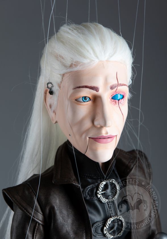 Aemond Targaryen - Professional marionette, movable eyes and mouth, 24 inch tall