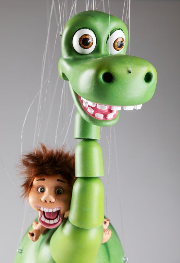 Goki Wooden Marionette Dinosaur Toy — Hand-Operated Puppet For Kids, Develops Dexterity & Motor Skills