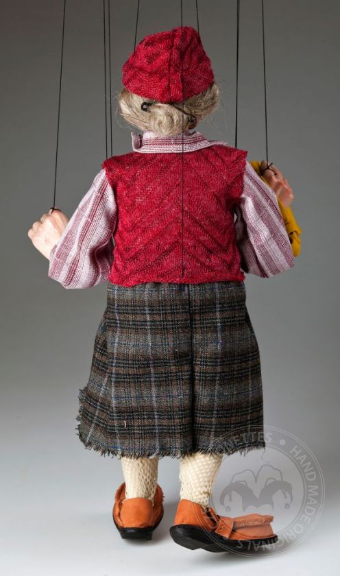 Alte Dame Fanny tschechische Marionette