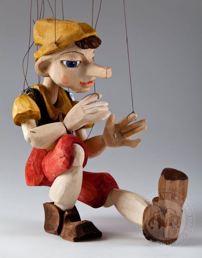 Pinocchio - střední ručně vyřezávaná loutka