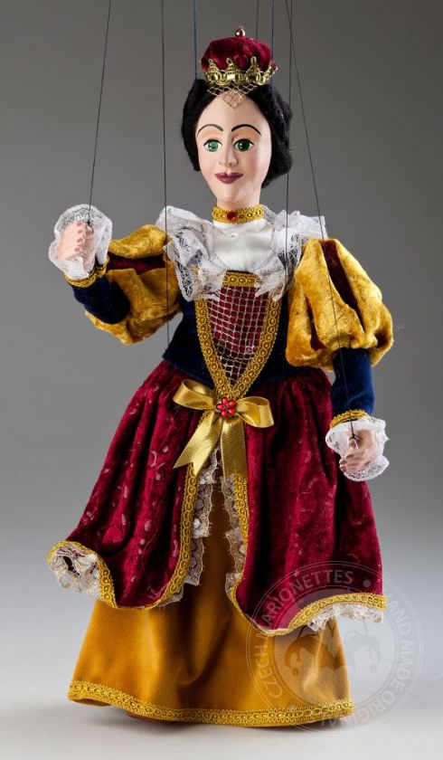 Königin Agnes Puppe