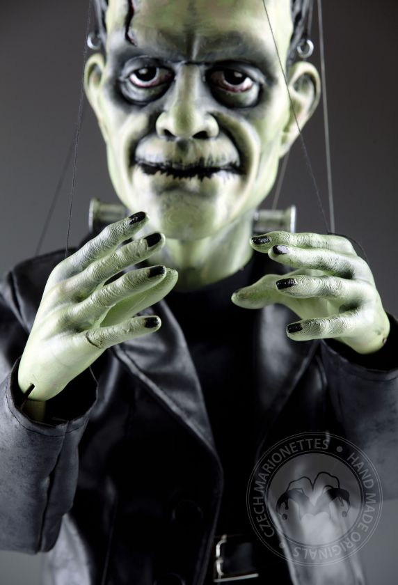 Frankenstein spooky marionette