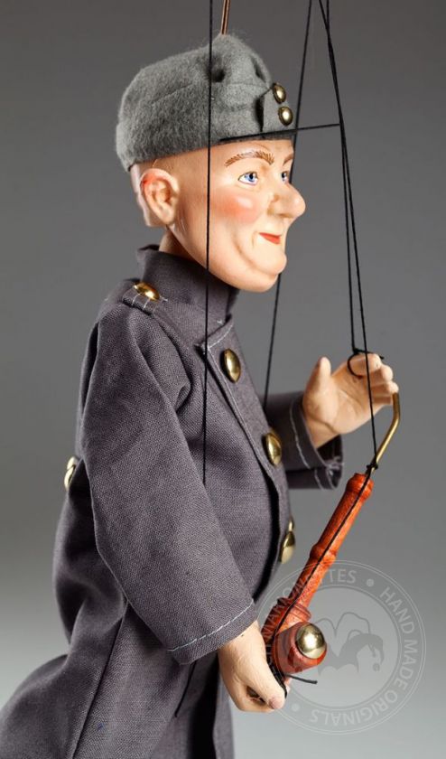 Soldat Švejk - einfach zu spielende Marionette