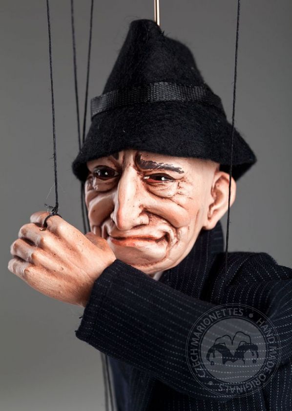 La marionetta del Padrino - Mafia Ceca