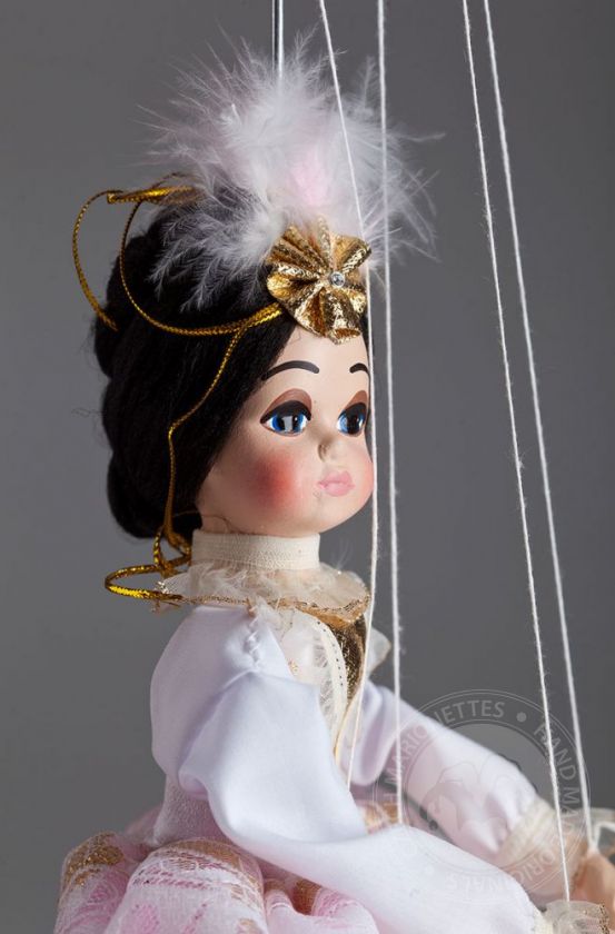 Simpatico marionettea ballerina - ora con i capelli biondi