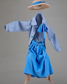 El fantasma de la dama del sombrero: marioneta de 60 cm hecha por encargo