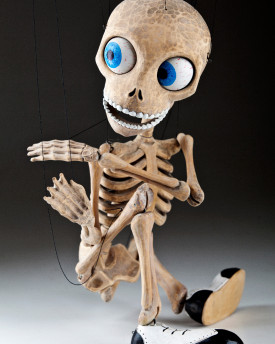 Squelette unique spécial sculpté par Aleš