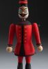foto: Soldat en rouge - Mini marionnette en bois